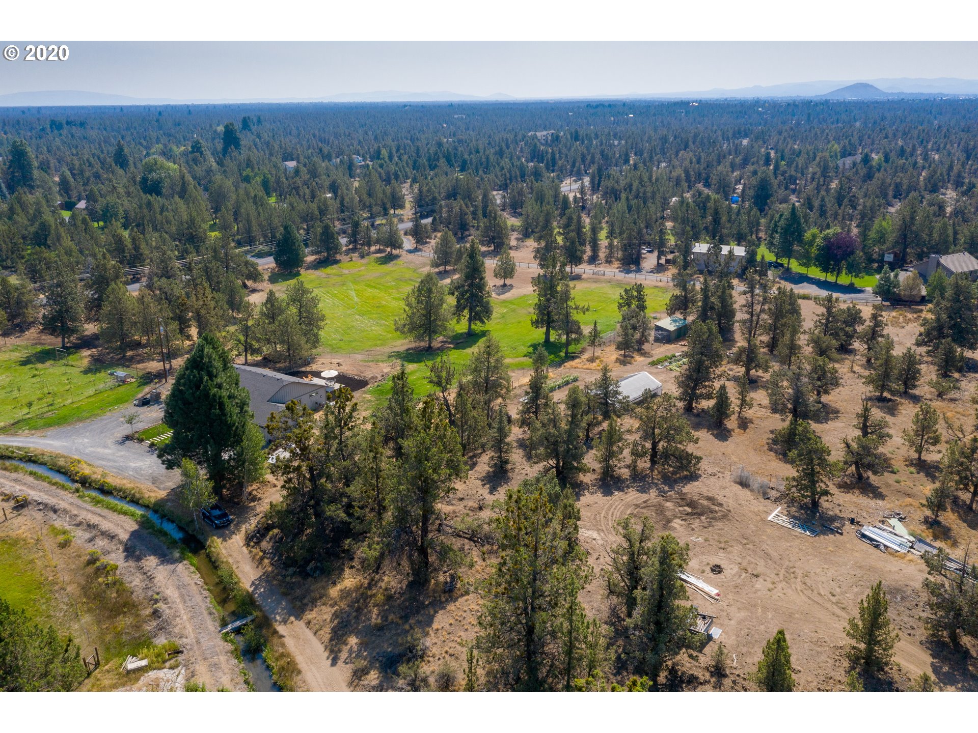 64615 Hunnell Road Bend, OR 97703 - Photo 31 of 32