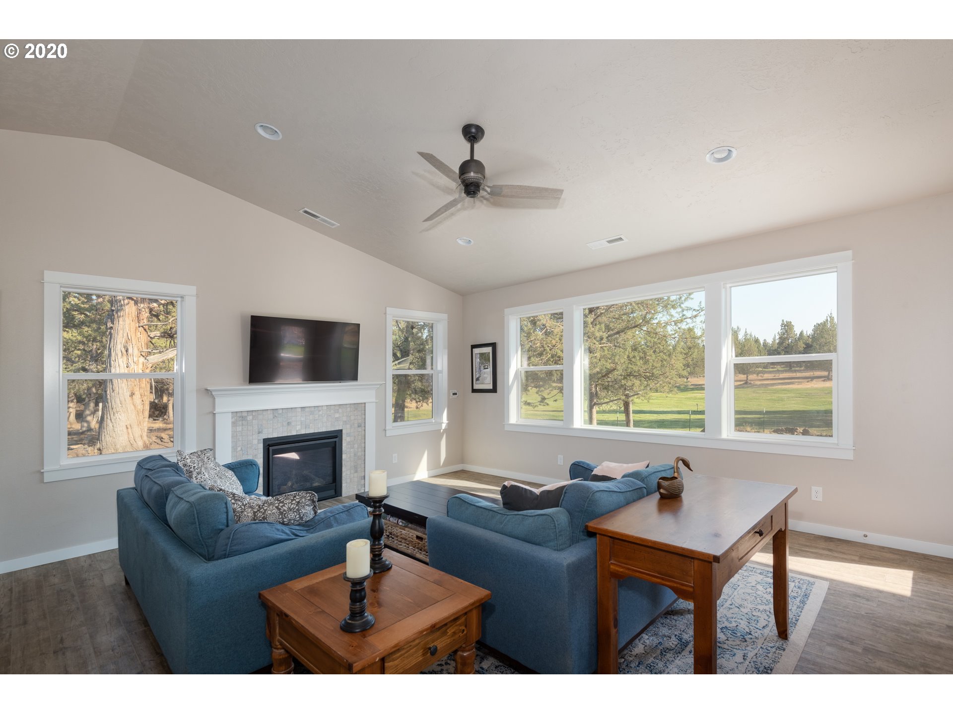 64615 Hunnell Road Bend, OR 97703 - Photo 9 of 32