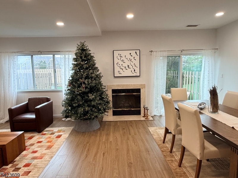 22 Castle Ridge Drive, Unit 22 East Hanover, NJ 07936 - Photo 16 of 34