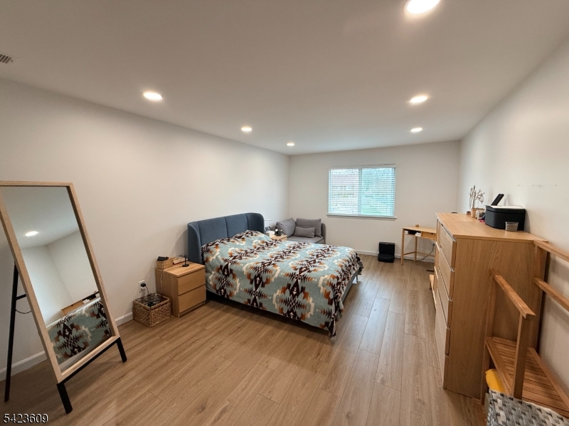 22 Castle Ridge Drive, Unit 22 East Hanover, NJ 07936 - Photo 25 of 34