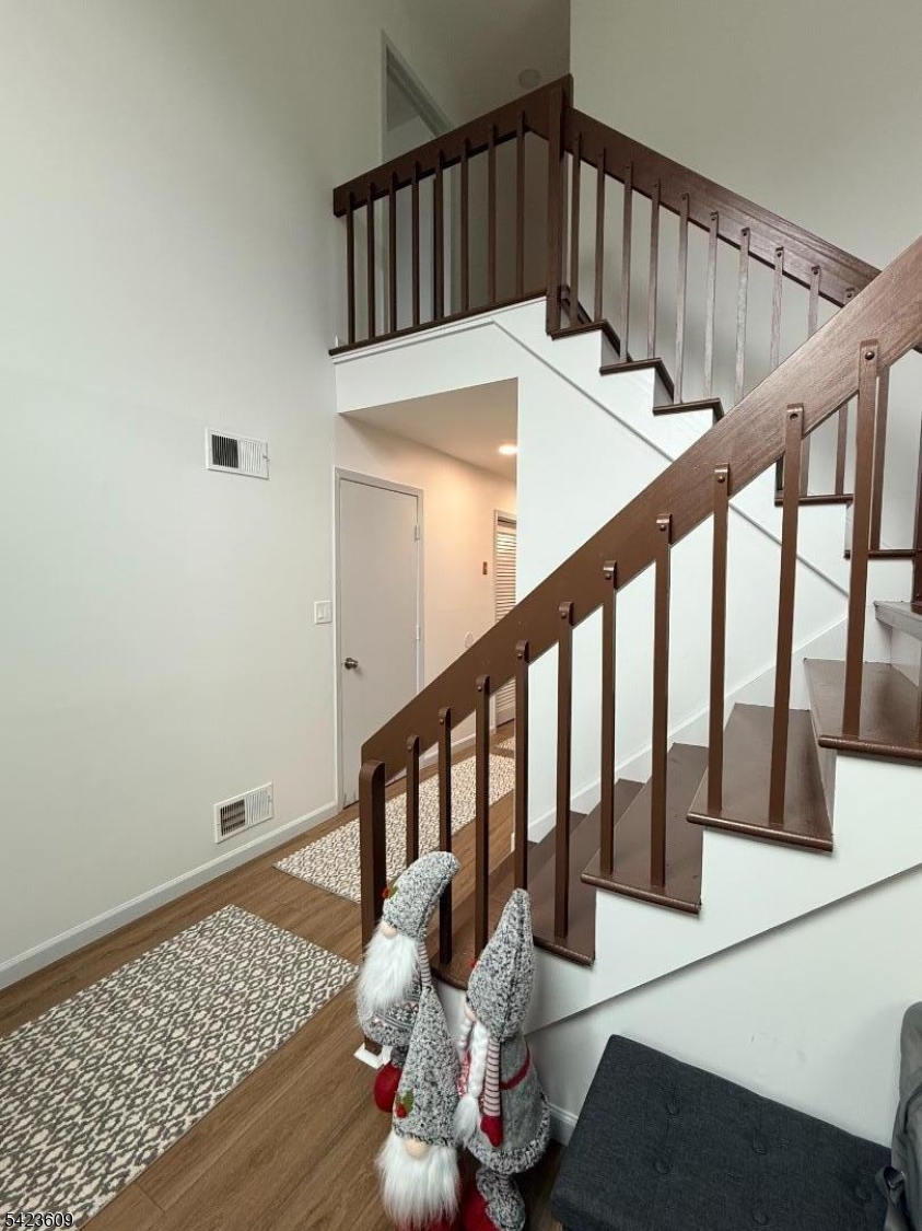 22 Castle Ridge Drive, Unit 22 East Hanover, NJ 07936 - Photo 4 of 34