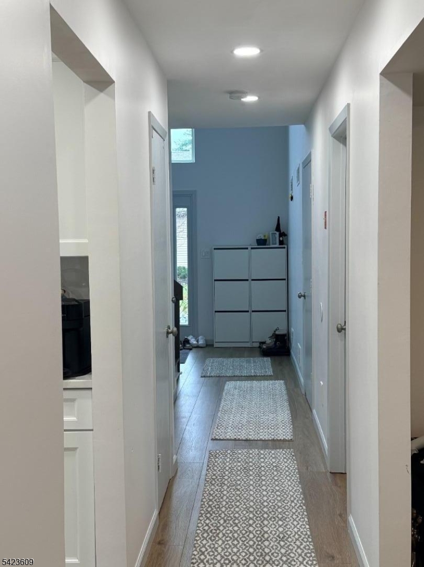 22 Castle Ridge Drive, Unit 22 East Hanover, NJ 07936 - Photo 8 of 34