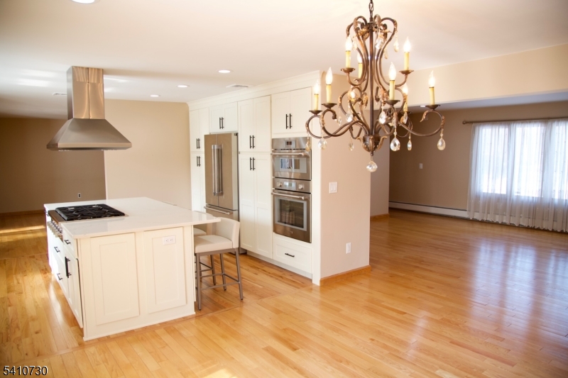 2 Edith Court East Hanover, NJ 07936 - Photo 11 of 46