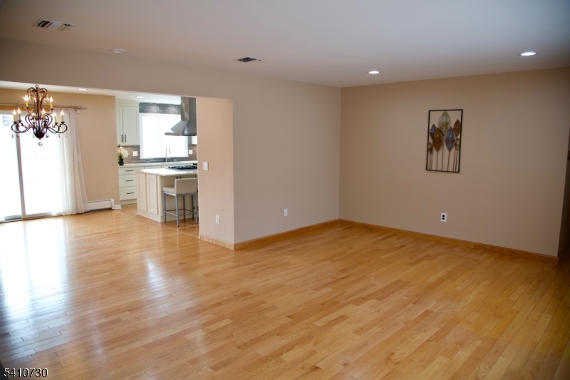 2 Edith Court East Hanover, NJ 07936 - Photo 21 of 46