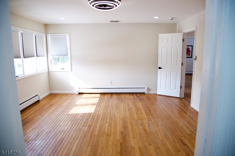 2 Edith Court East Hanover, NJ 07936 - Photo 30 of 46