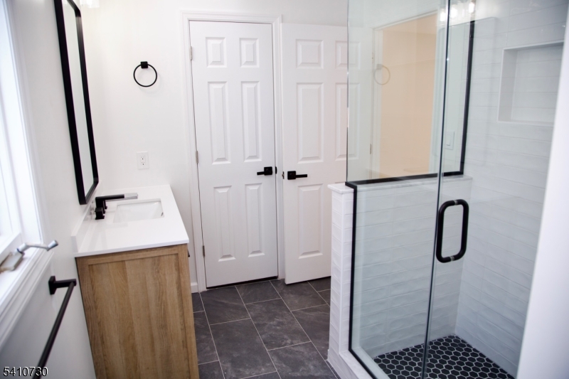 2 Edith Court East Hanover, NJ 07936 - Photo 31 of 46