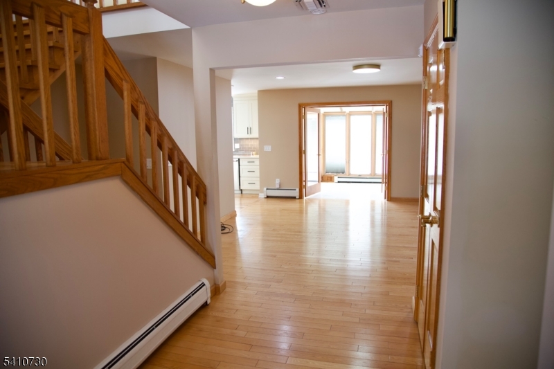 2 Edith Court East Hanover, NJ 07936 - Photo 6 of 46