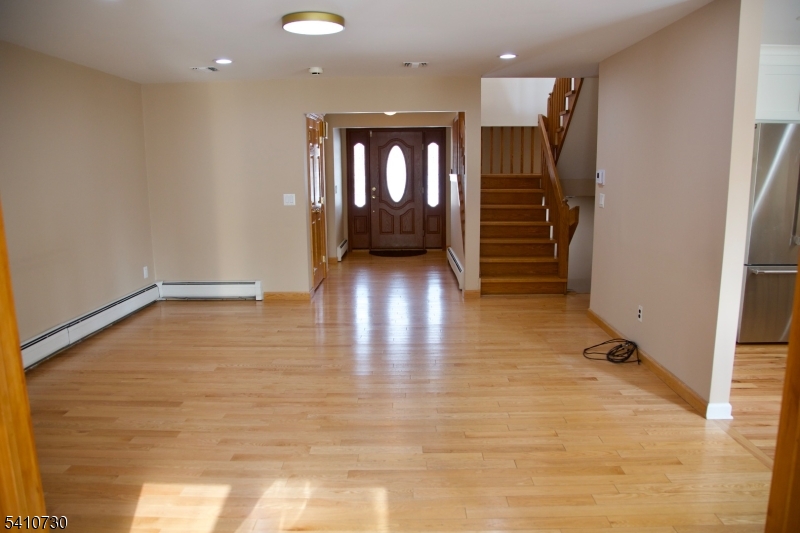 2 Edith Court East Hanover, NJ 07936 - Photo 7 of 46