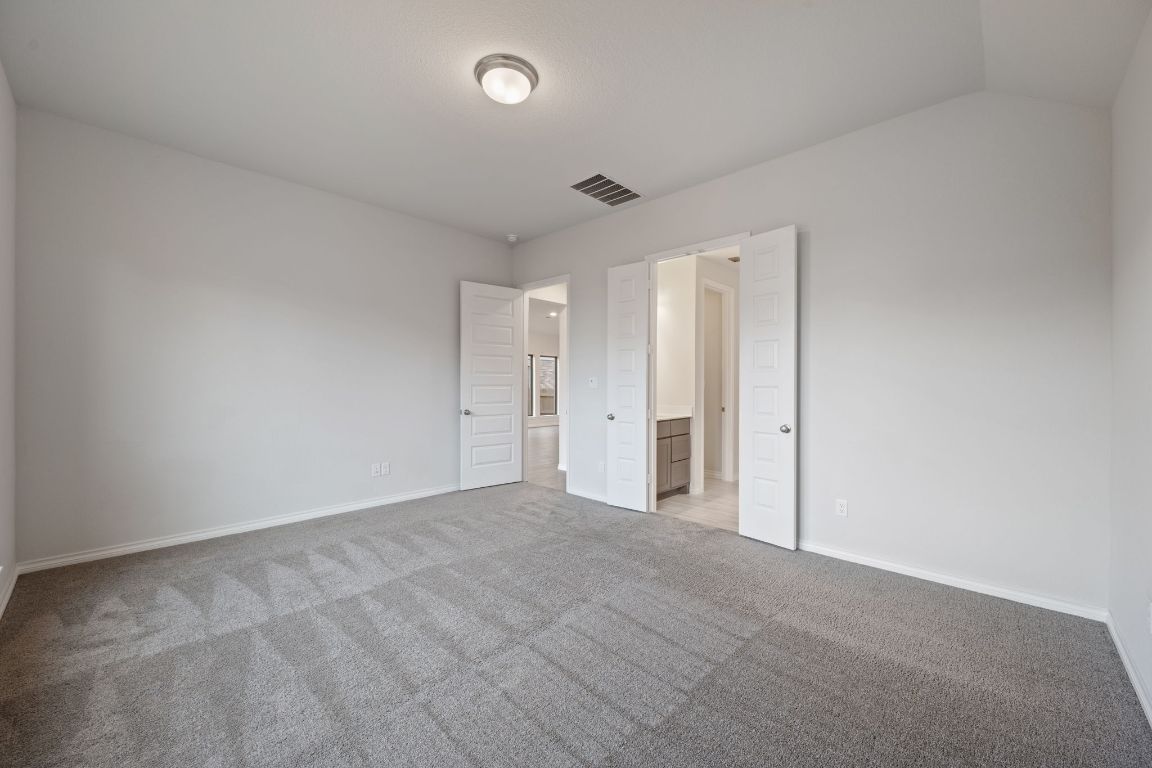 1037 Thunderhead Trail Georgetown, TX 78628 - Photo 13 of 33 a view of an empty room