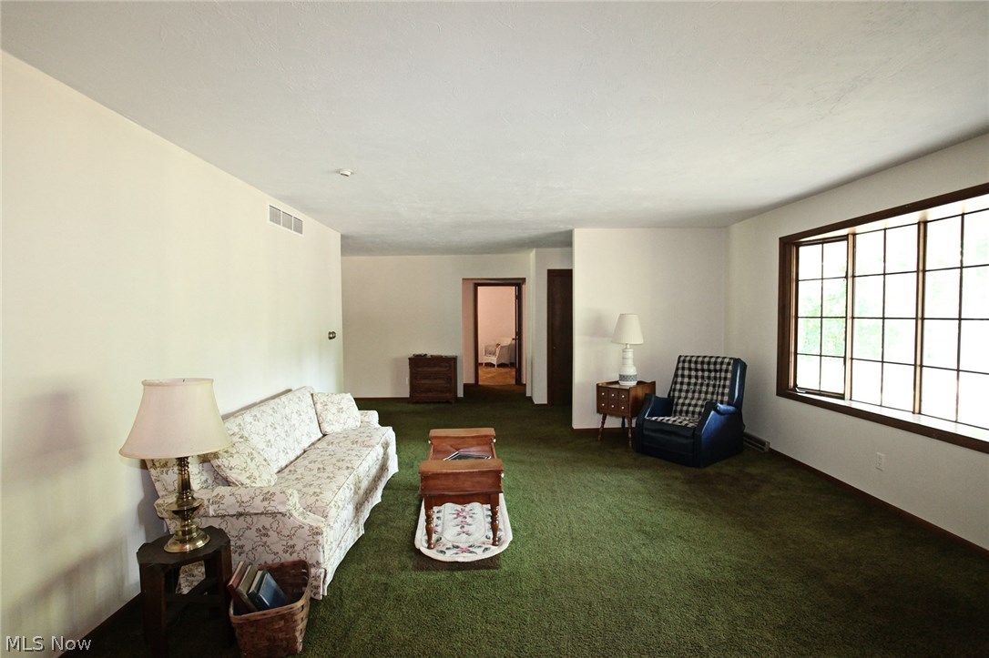 11888 Robson Road Grafton, OH 44044 - Photo 4 of 35 Gallery Image 4