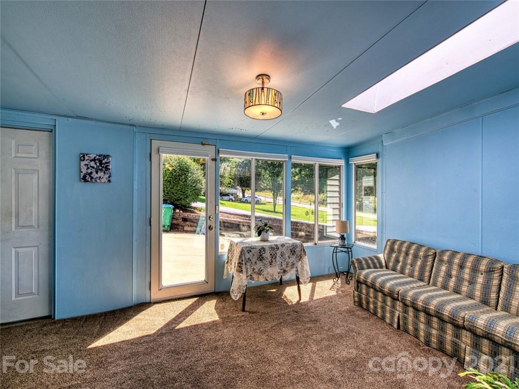 33 Newfound Road Asheville, NC 28806 - Photo 16 of 48 Gallery Image 16