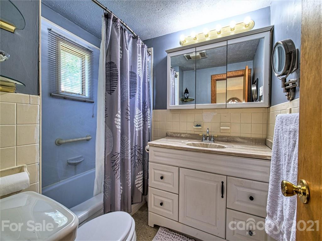 33 Newfound Road Asheville, NC 28806 - Photo 21 of 48 Gallery Image 21