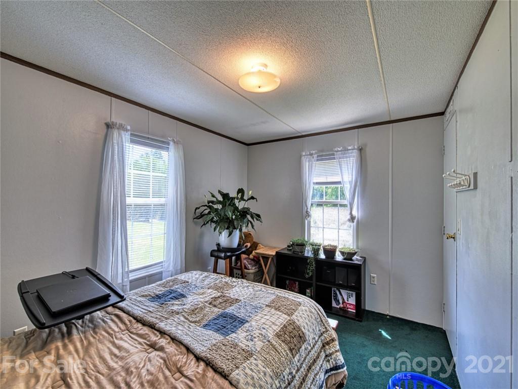 33 Newfound Road Asheville, NC 28806 - Photo 40 of 48 Gallery Image 40