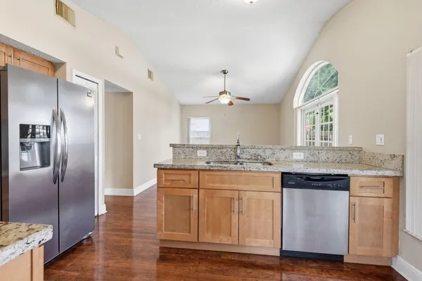 $549,900 | 7350 Southwest 161st Place, Miami, FL 33193