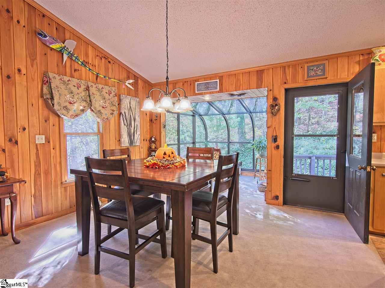 206 Hunters Ridge Pickens, SC 29671 - Photo 10 of 34