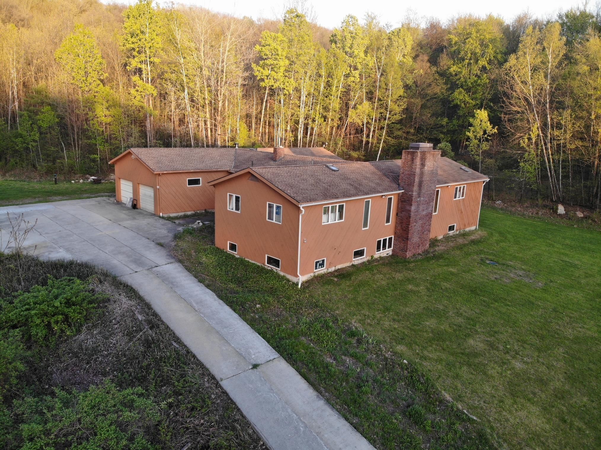 498 Town Line Road Bennington, VT 05201 - Photo 1 of 54