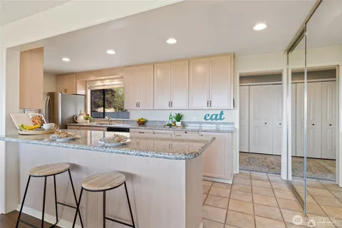 $1,377,500 | 2368 Soundview Drive, Langley, WA 98260