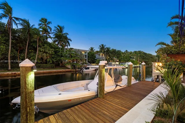 $7,500,000 | 1815 Fairhaven Place, Miami, FL 33133