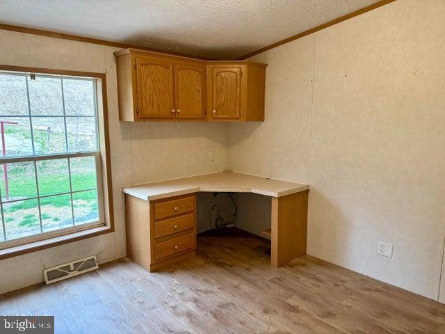 192 Northern Pine Road Hopewell, PA 16650 - Photo 26 of 66 a room with furniture and a window