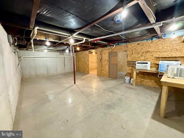 192 Northern Pine Road Hopewell, PA 16650 - Photo 41 of 66 a view of empty room