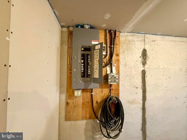 192 Northern Pine Road Hopewell, PA 16650 - Photo 50 of 66 a bathroom with a shower and a sink