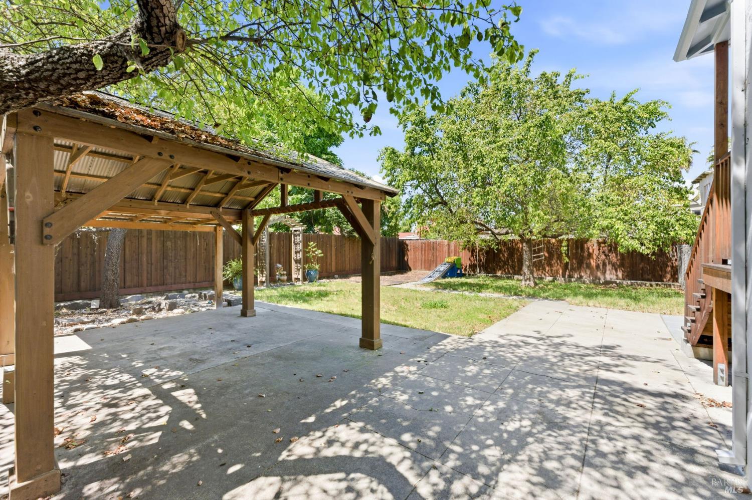 729 First Street Rodeo, CA 94572 - Photo 28 of 36