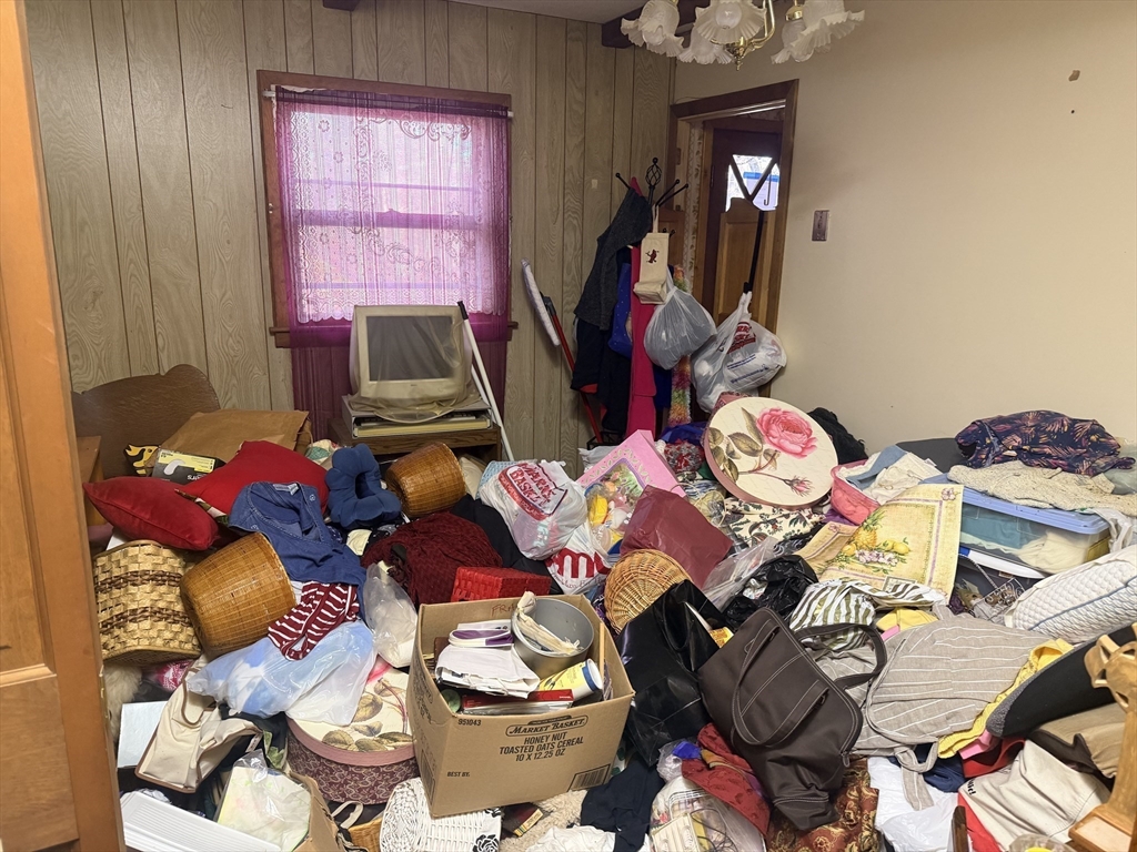 8 Molloy Road Georgetown, MA 01833 - Photo 11 of 16