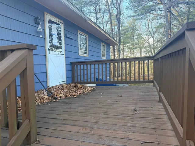 $460,000 | 8 Molloy Road, Georgetown, MA 01833