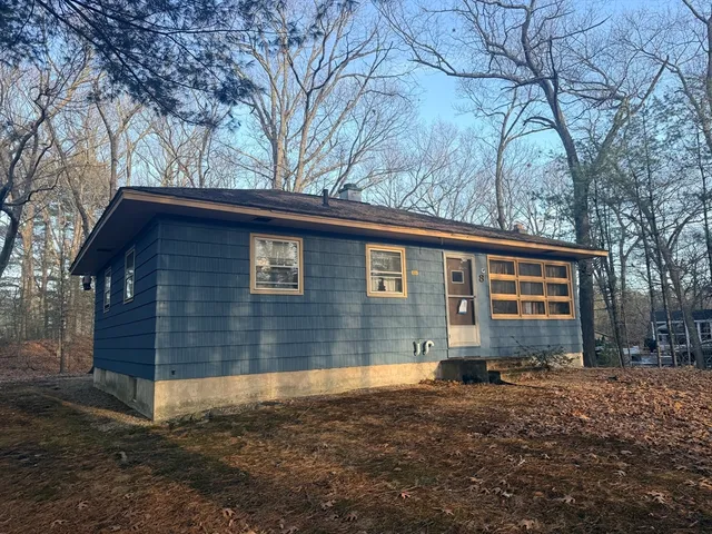 $460,000 | 8 Molloy Road, Georgetown, MA 01833