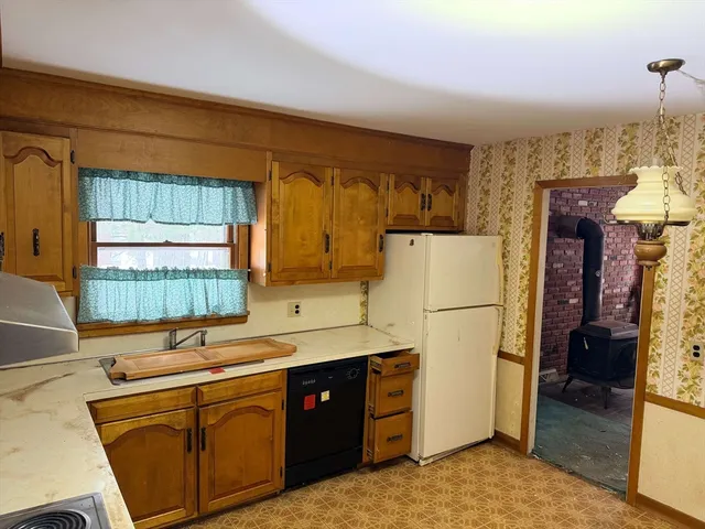 $437,000 | 8 Molloy Road, Georgetown, MA 01833