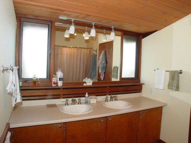 245 Copeland Hill Road Holden, ME 04429 - Photo 23 of 35 Photo
