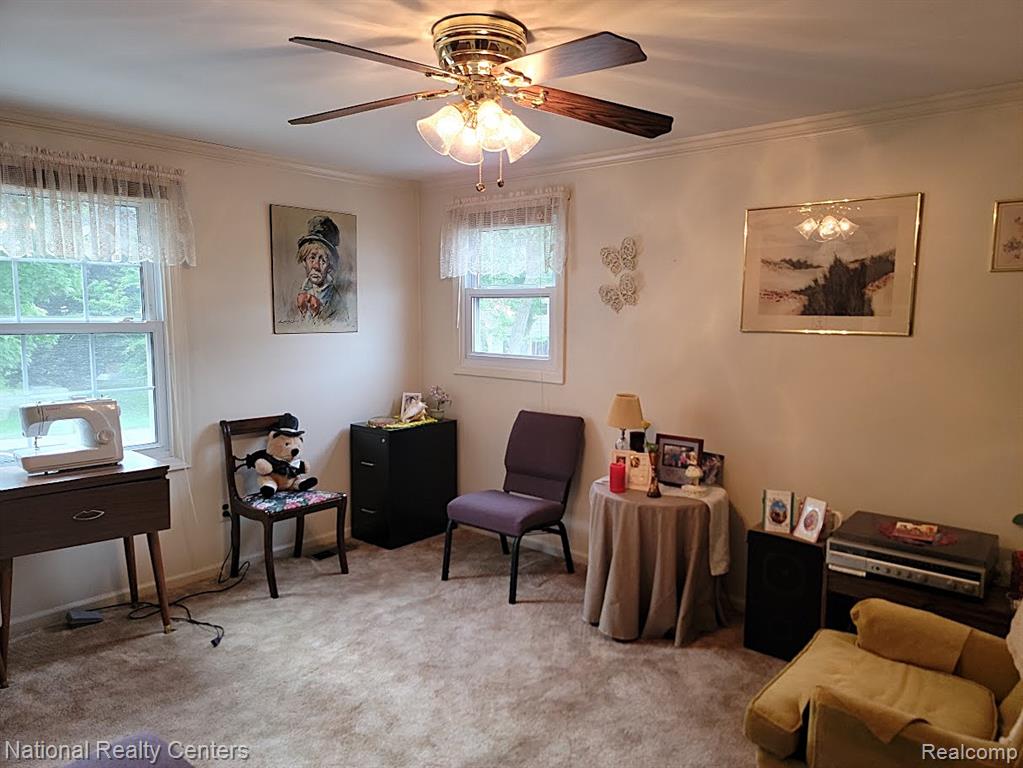 25630 Branchaster Road Farmington Hills, MI 48336 - Photo 37 of 48