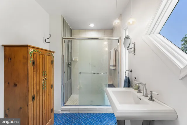 a living room filled with furniture