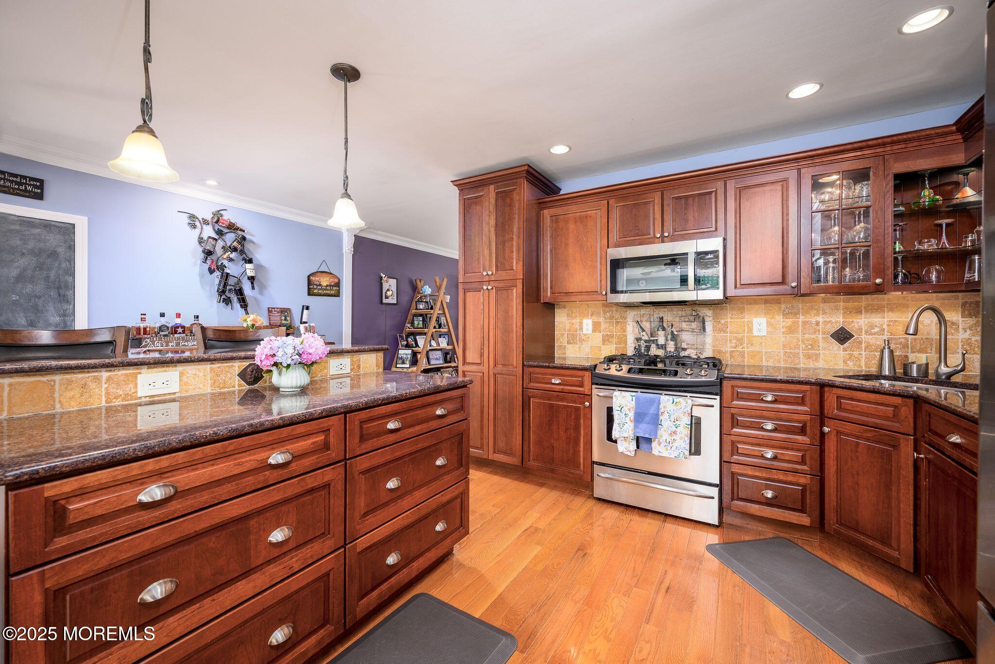 2 Darien Circle Howell, NJ 07731 - Photo 6 of 54 darien19