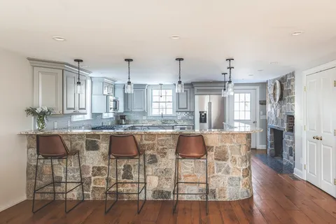 $1,549,000 | 176 Hale Street, Beverly, MA 01915