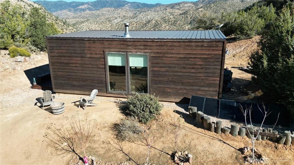 0 Zackery Road Caliente, CA 93518 - Photo 11 of 26 a backyard of a house