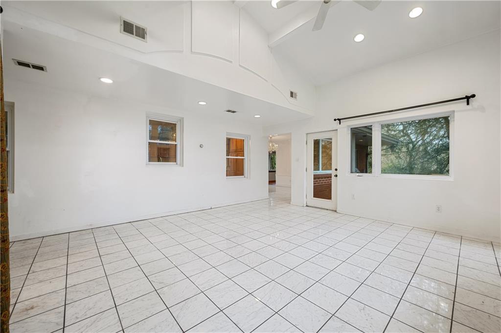 417 Fox Chapel Road Pittsburgh, PA 15238 - Photo 13 of 25 Gallery Image 13