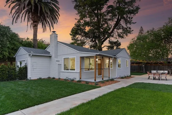 $2,198,000 | 577 Green Manor, Palo Alto, CA 94301