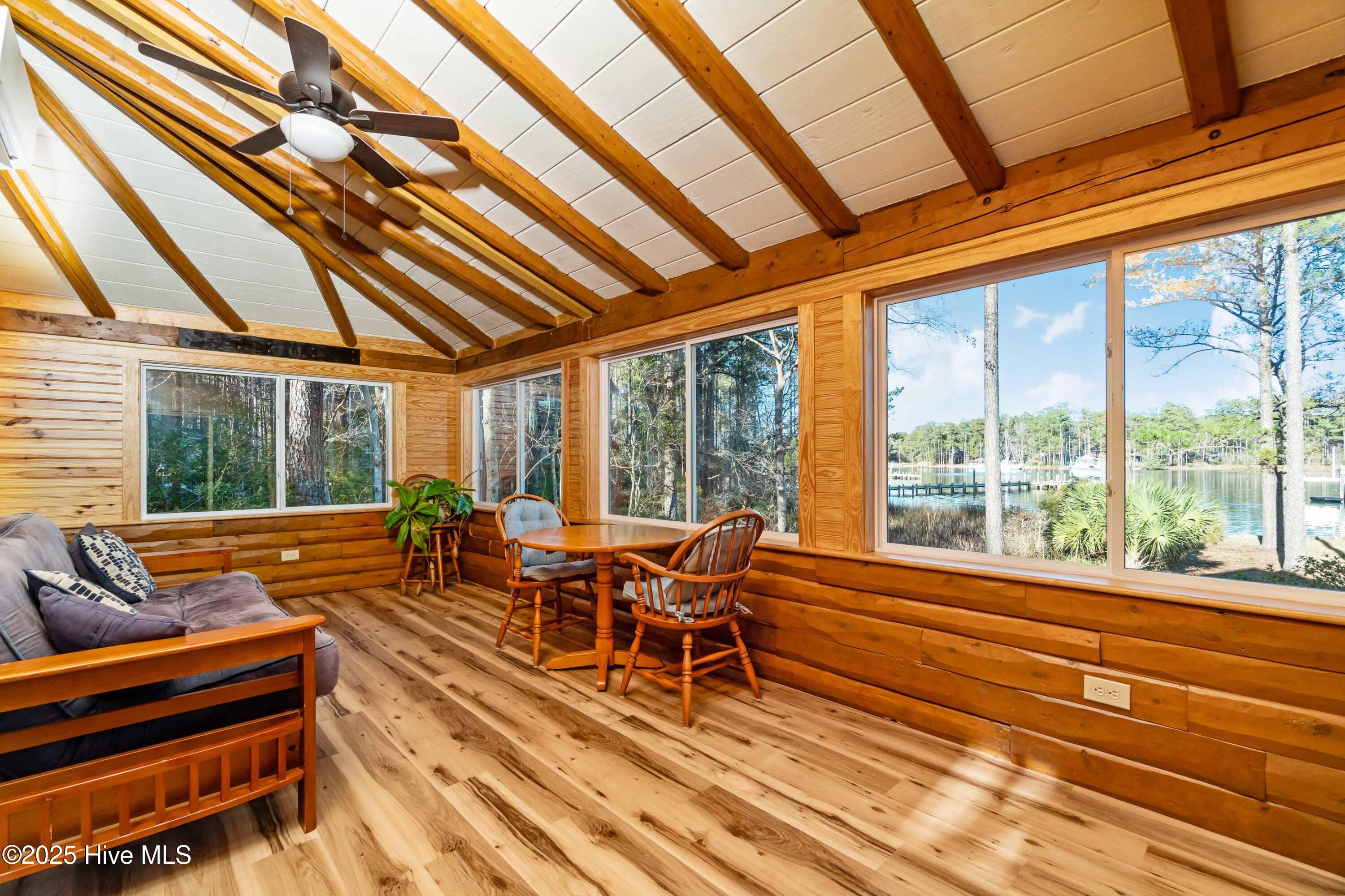 128 Fork Point Road Oriental, NC 28571 - Photo 18 of 54 018_Loft