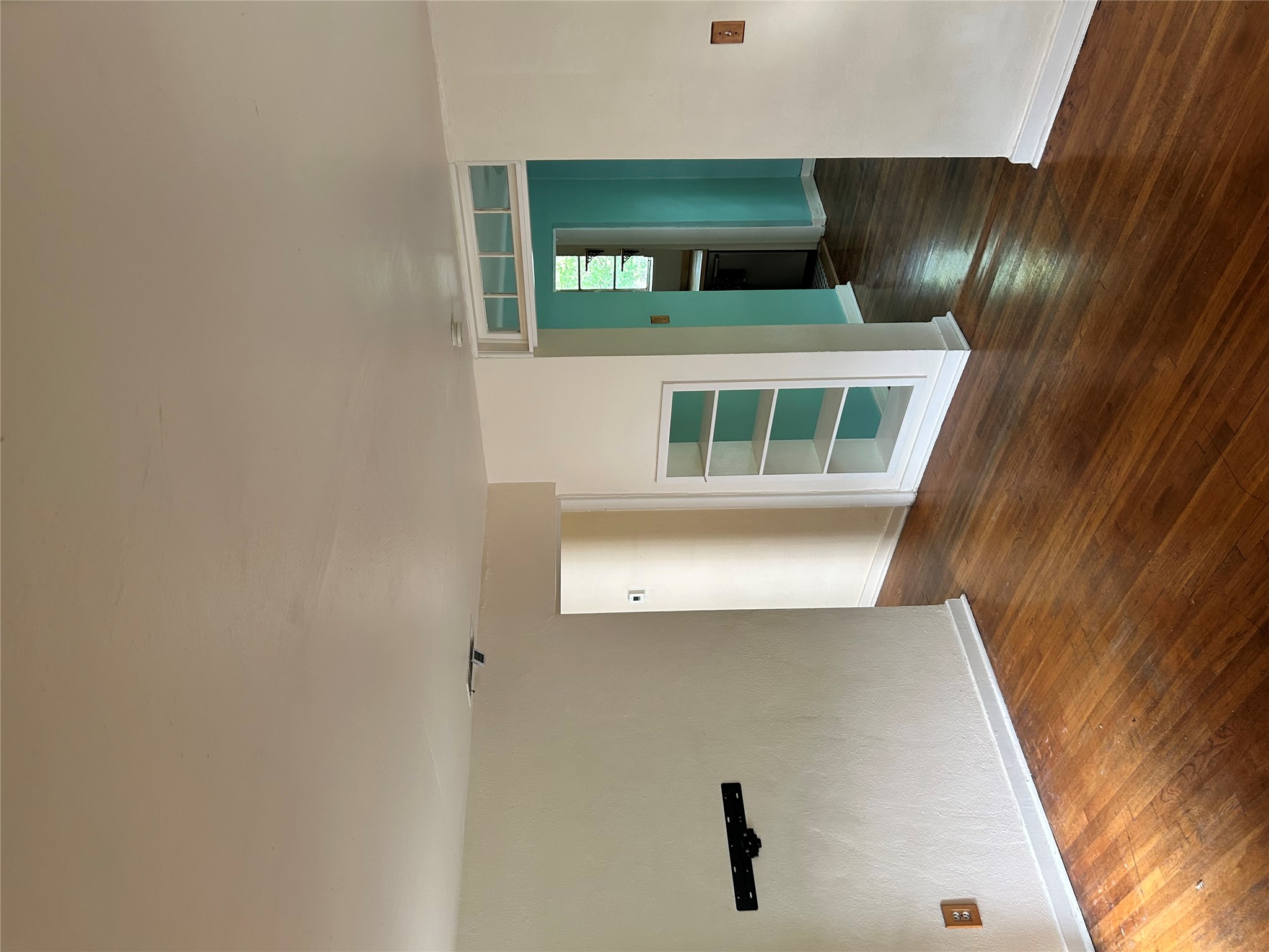1413 Kirkwood Road, Unit B Austin, TX 78722 - Photo 5 of 15