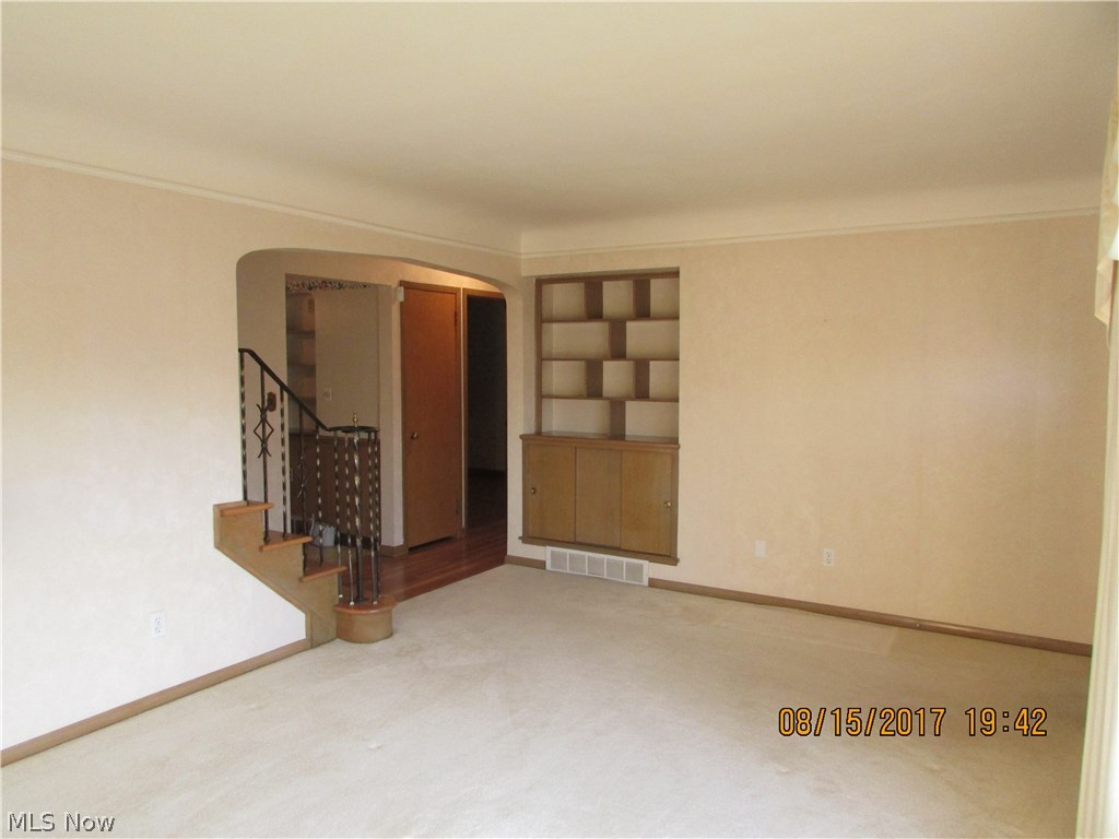 20688 Applegate Road Maple Heights, OH 44137 - Photo 6 of 35 Gallery Image 6