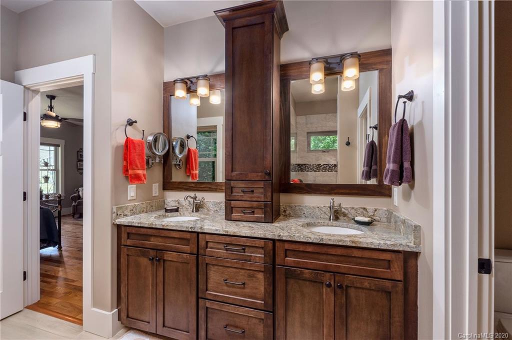 87 Gibson Road Asheville, NC 28804 - Photo 13 of 34 Gallery Image 13