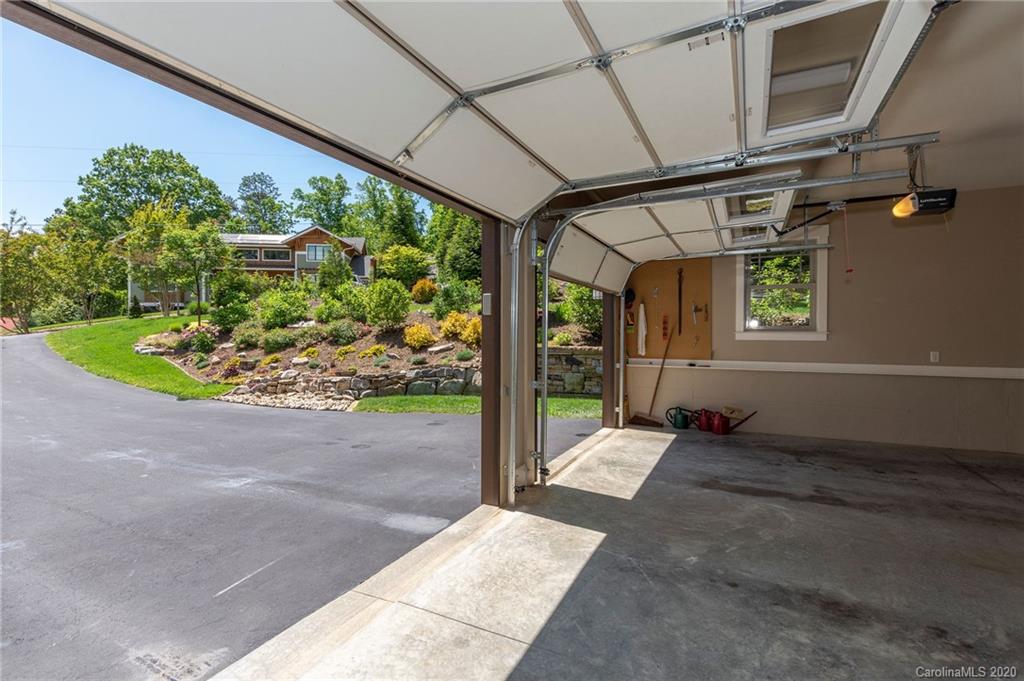 87 Gibson Road Asheville, NC 28804 - Photo 17 of 34 Gallery Image 17