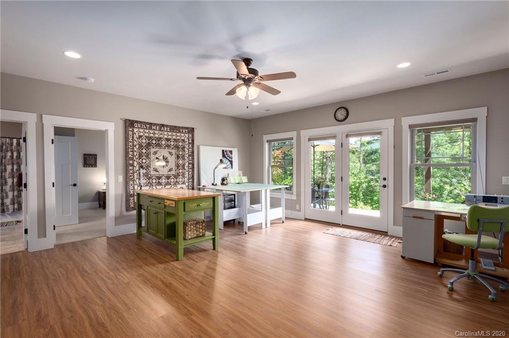87 Gibson Road Asheville, NC 28804 - Photo 22 of 34 Gallery Image 22
