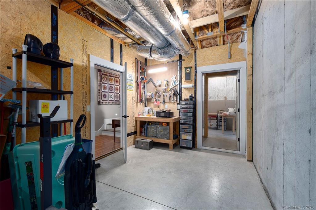 87 Gibson Road Asheville, NC 28804 - Photo 29 of 34 Gallery Image 29