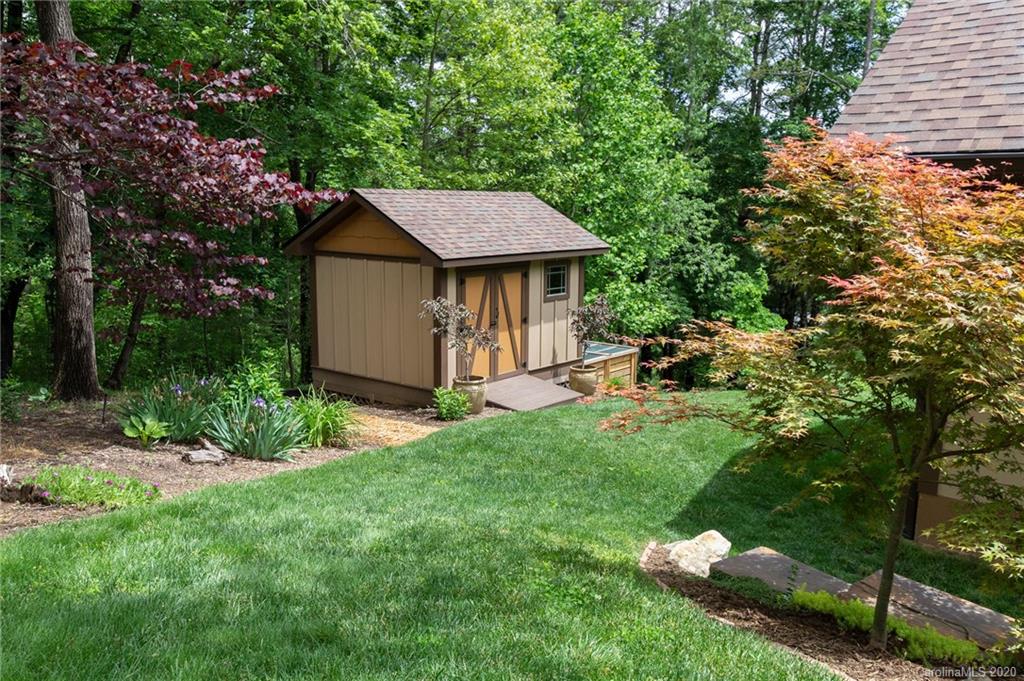 87 Gibson Road Asheville, NC 28804 - Photo 32 of 34 Gallery Image 32