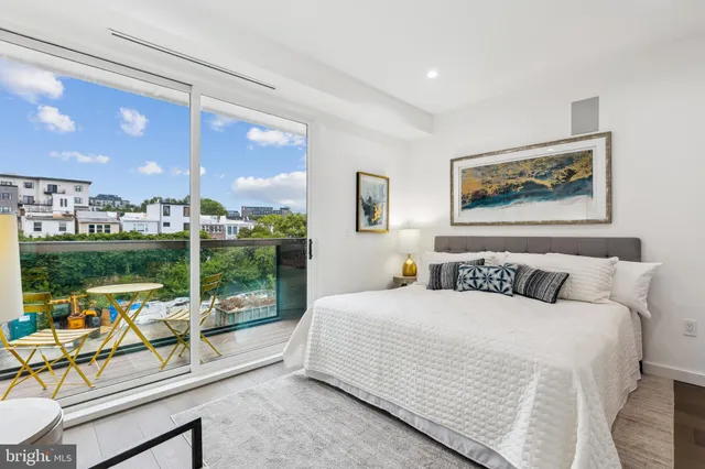 $1,235,000 | 304 K Street Northeast, Unit 2PH, Washington, DC 20002