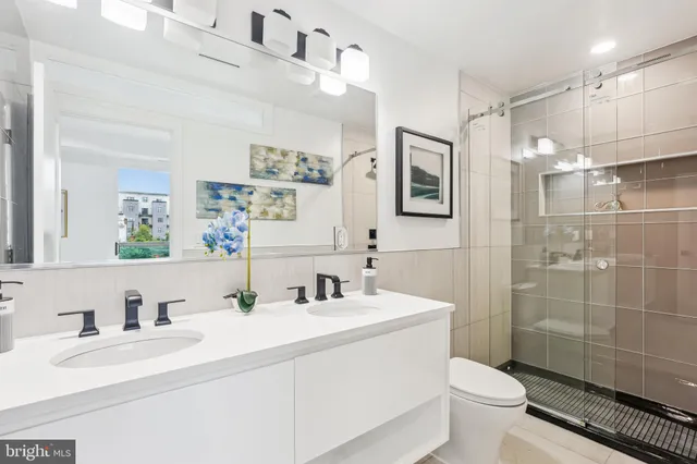 $1,235,000 | 304 K Street Northeast, Unit 2PH, Washington, DC 20002