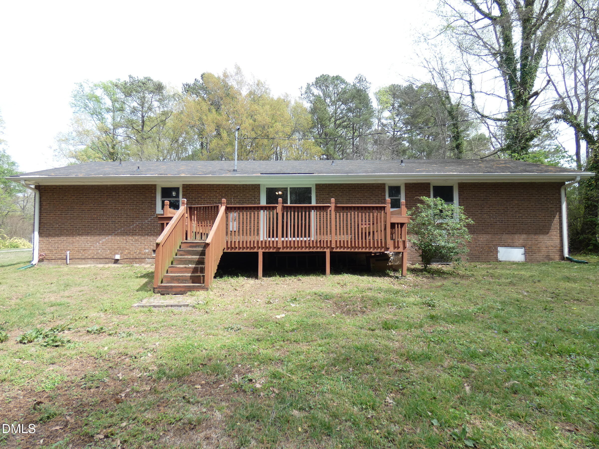 5800 Meadowbrook Road Raleigh, NC 27603 - Photo 26 of 26 25P1020002