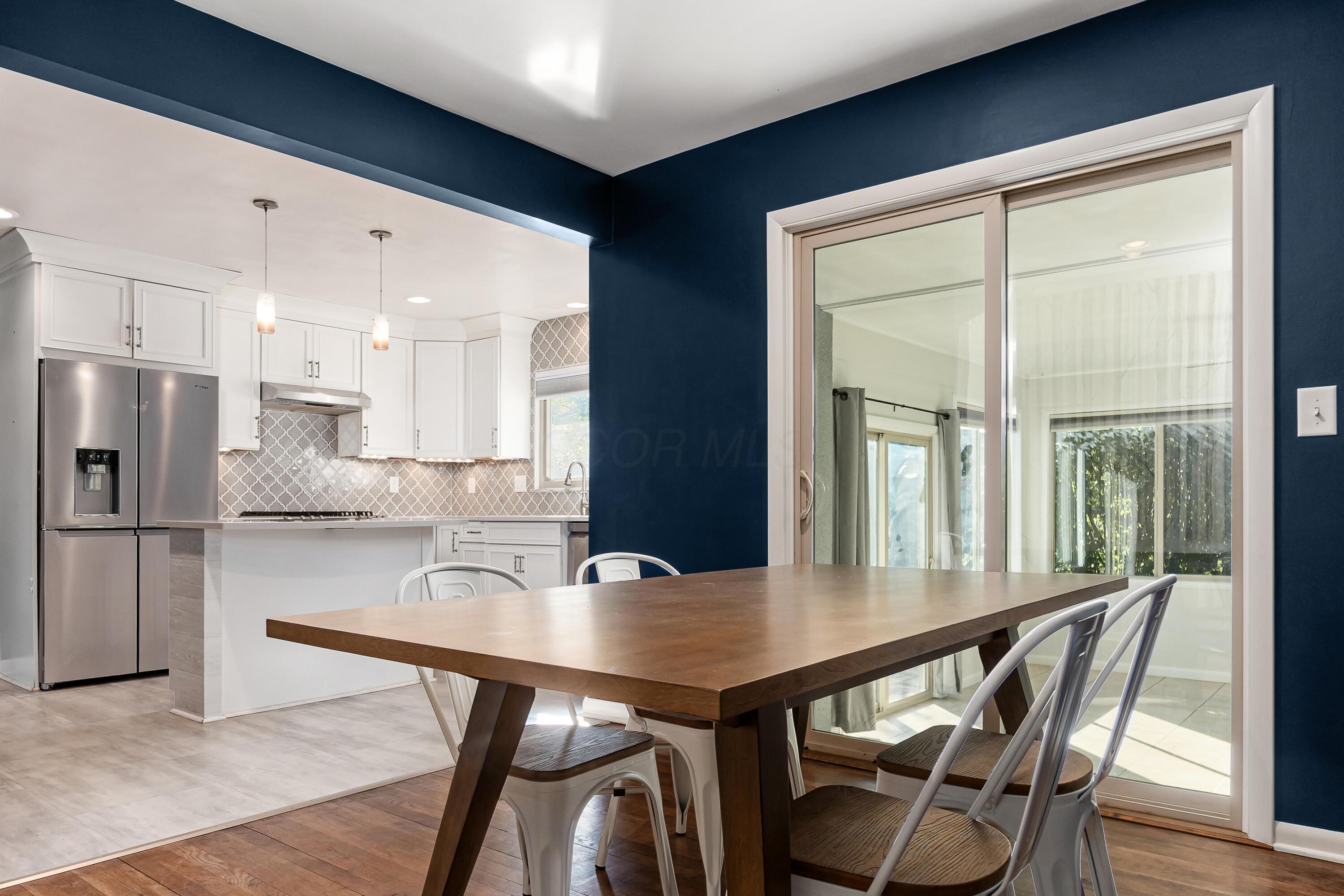2745 Cranford Road Columbus, OH 43221 - Photo 15 of 42 Dining Room